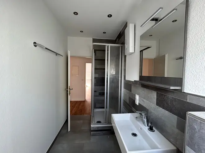 2 Zimmer Wohnung mit 50 m² in Bonn – Bild 9