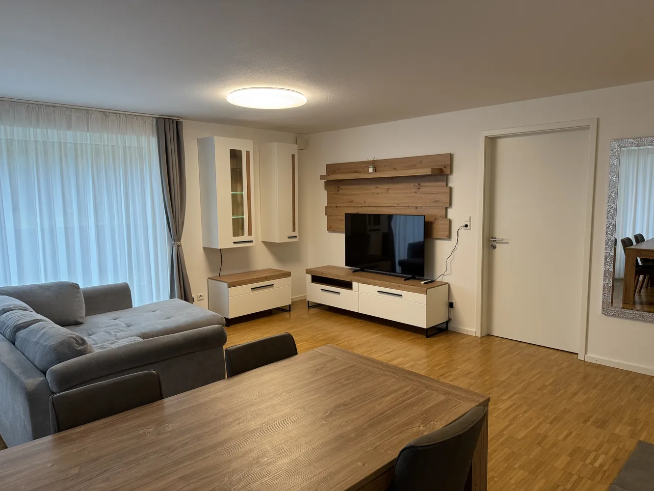 2 Zimmer Wohnung mit 66 m² in Baden-Baden – Bild 2