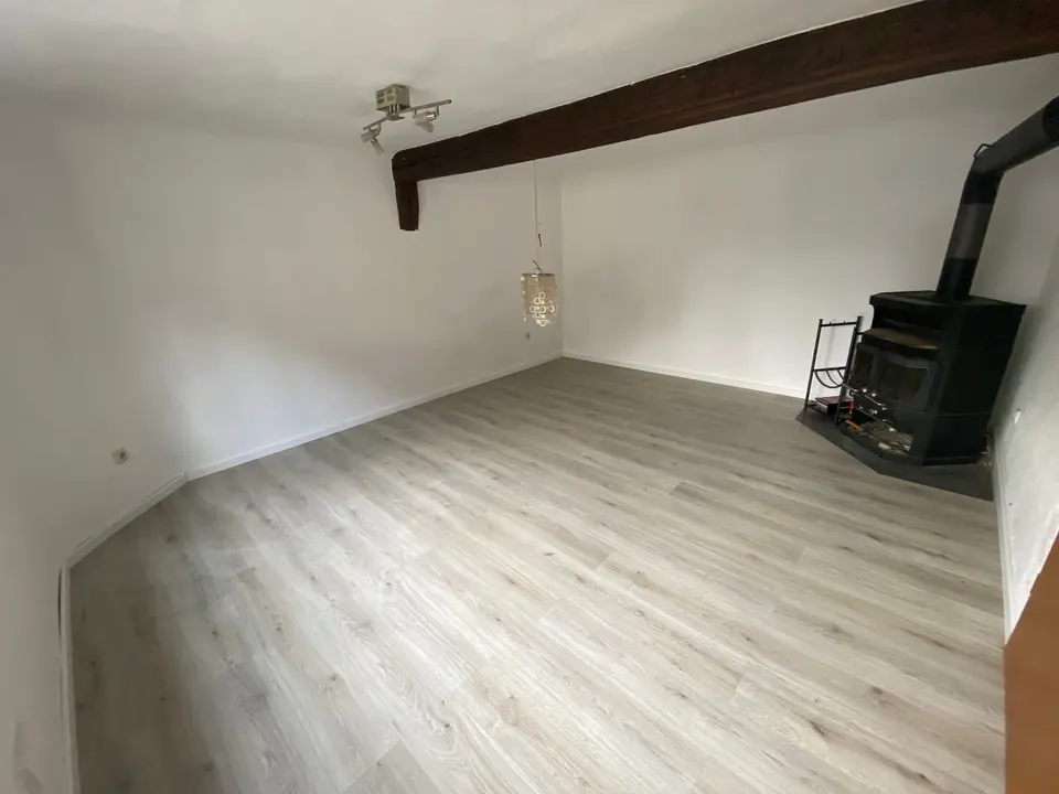 3 Zimmer Haus mit 100 m² in Würzburg – Bild 2