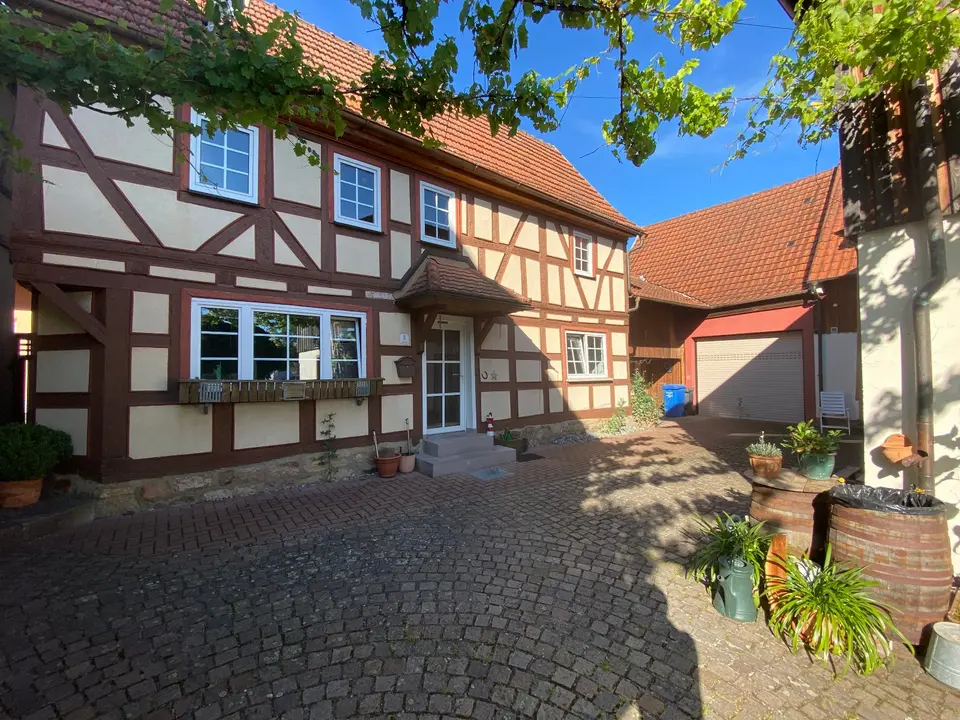 3 Zimmer Haus mit 100 m² in Würzburg – Bild 4