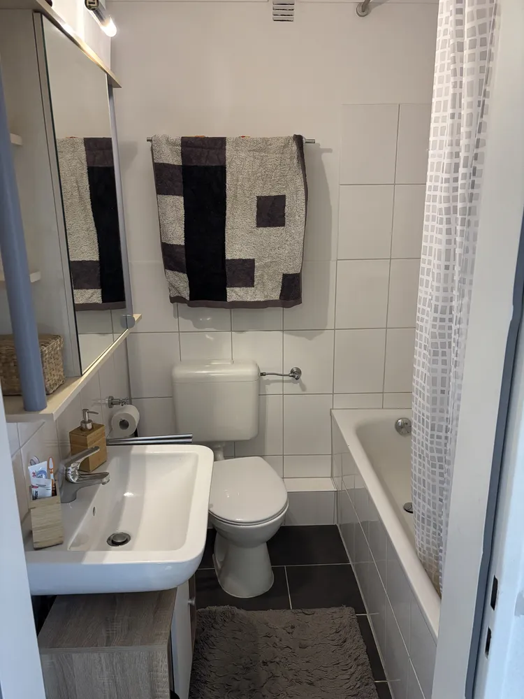 3 Zimmer Wohnung mit 90 m² in Düsseldorf – Bild 7