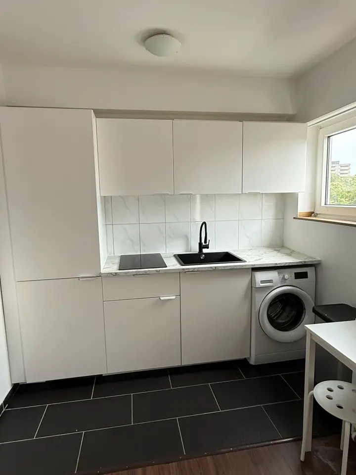Studio mit 30 m² in Köln – Bild 2