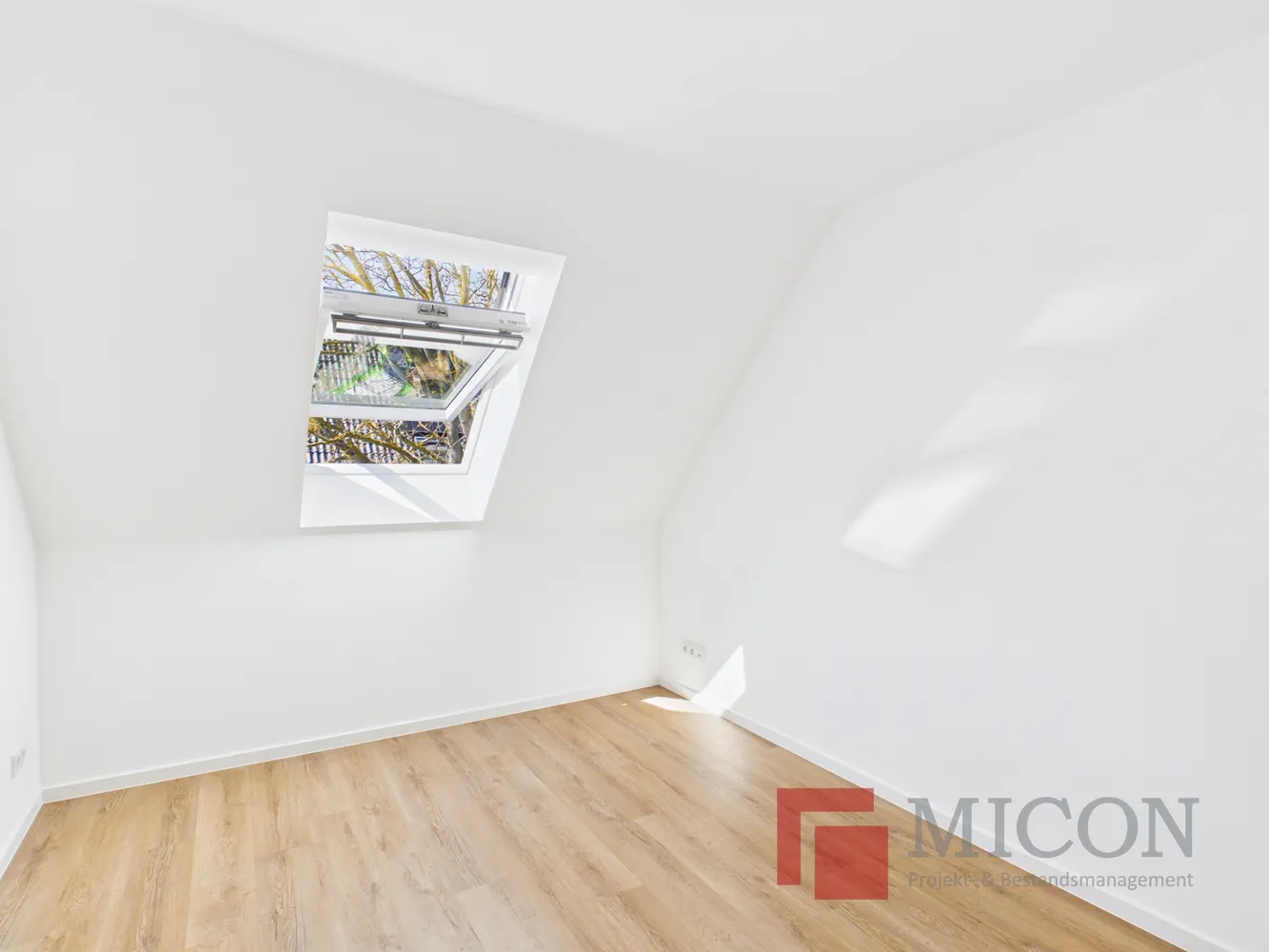 4 Zimmer Wohnung mit 115 m² in Halle (Saale) – Bild 12
