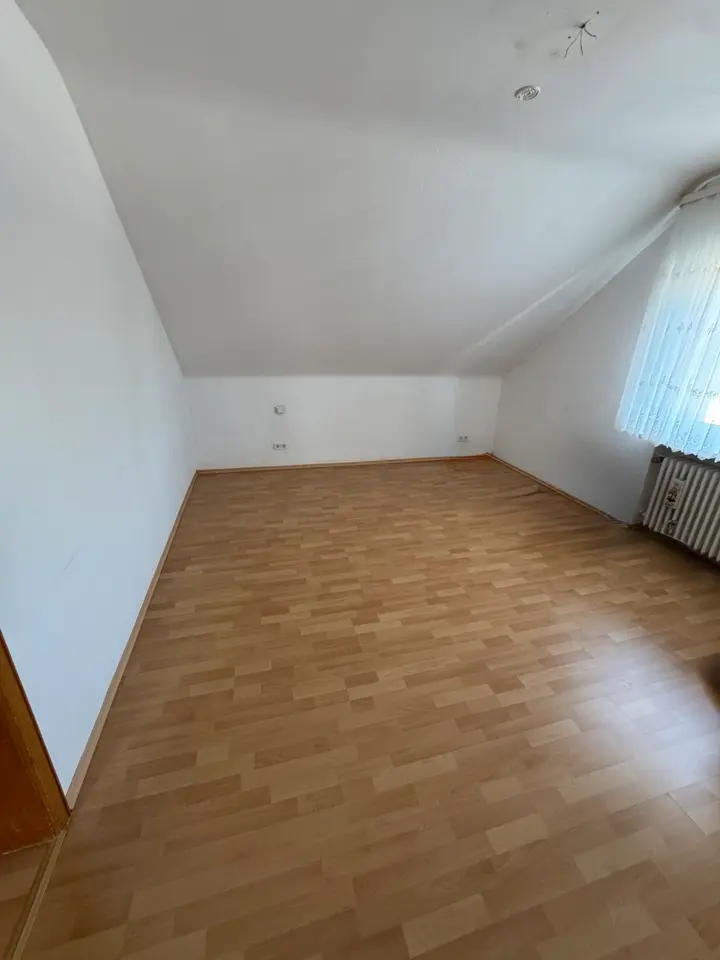 4 Zimmer Wohnung mit 90 m² in Offenbach – Bild 2