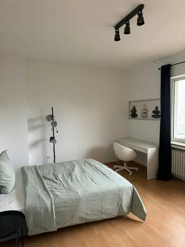 WG-Zimmer mit 25 m² in Düsseldorf – Bild 4