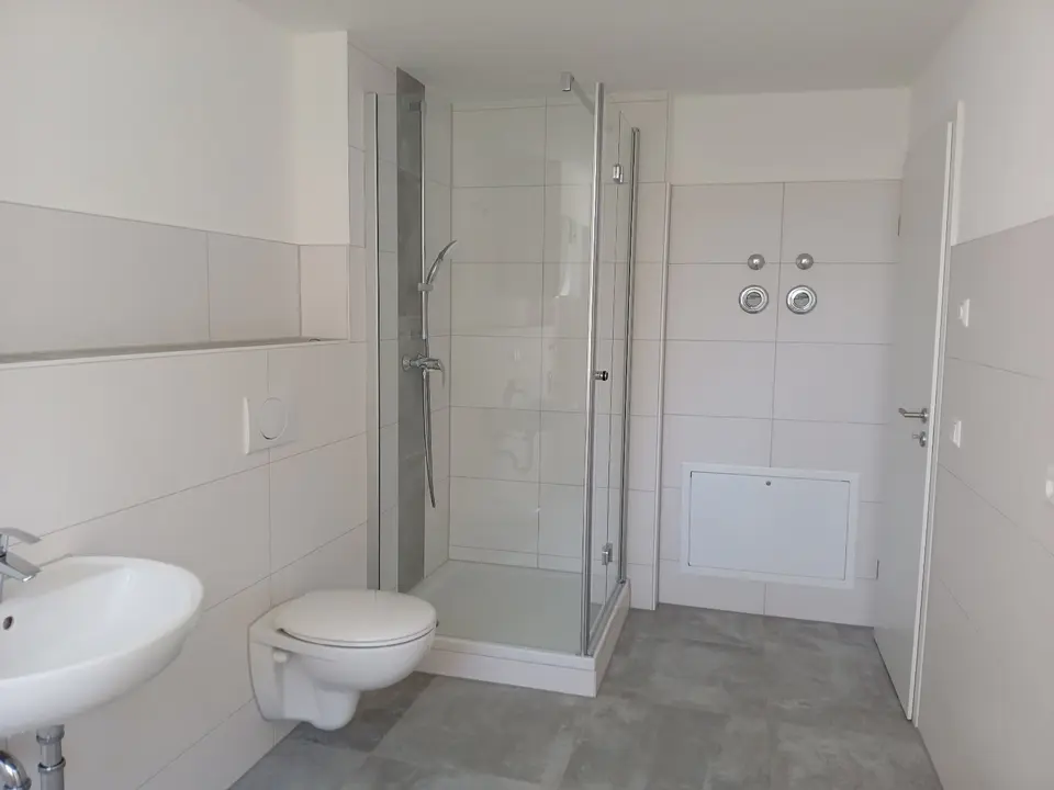 5 Zimmer Wohnung mit 107 m² in Limbach-Oberfrohna – Bild 5