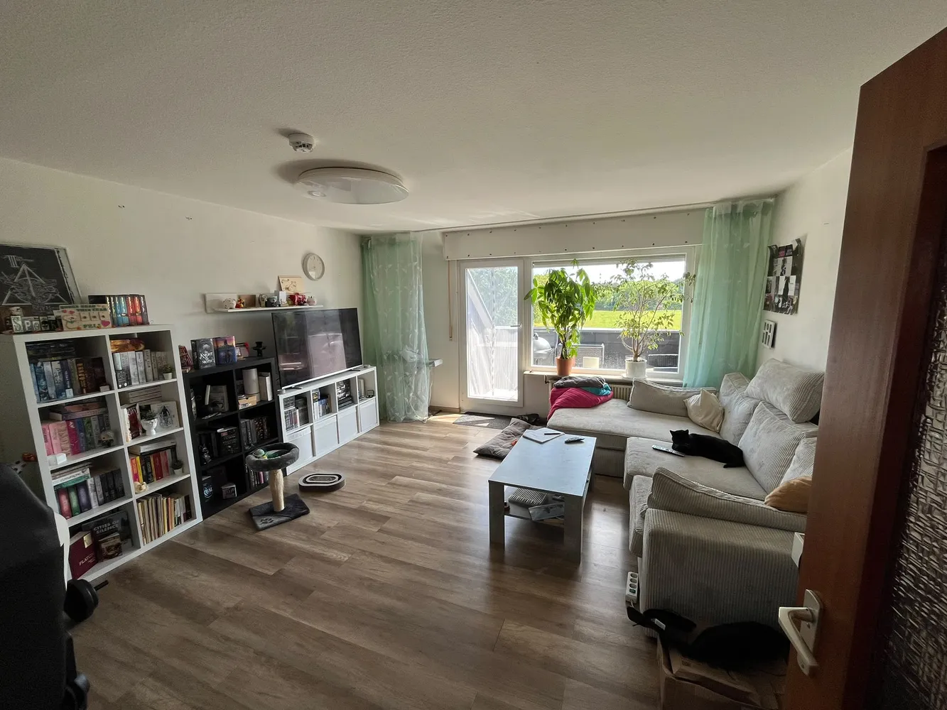 2 Zimmer Wohnung mit 65 m² in Leverkusen – Bild 1