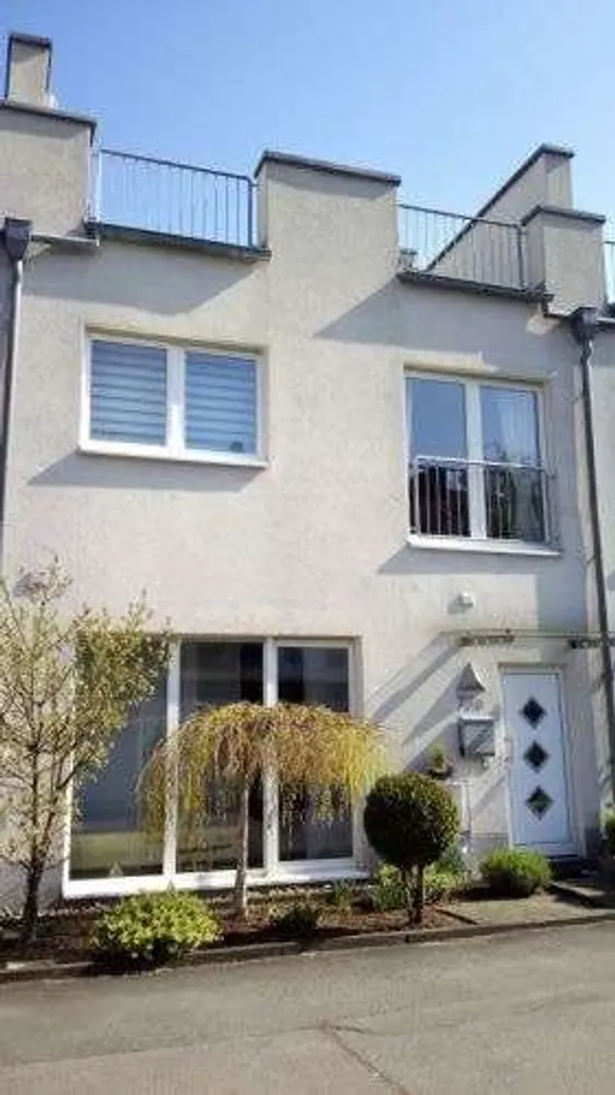 4 Zimmer Wohnung mit 145 m² in Herne – Bild 1