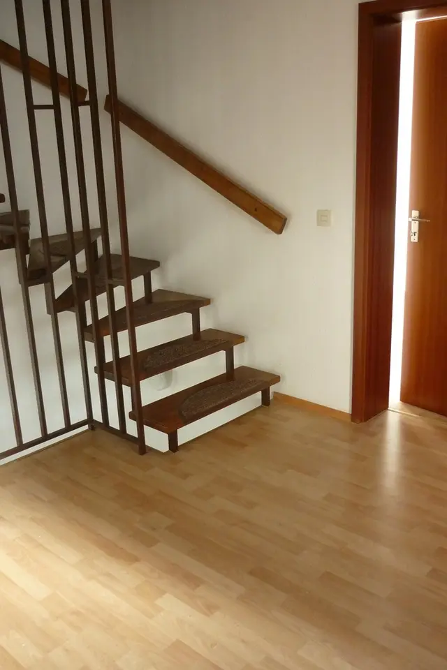 8 Zimmer Haus mit 250 m² in Offenbach – Bild 5
