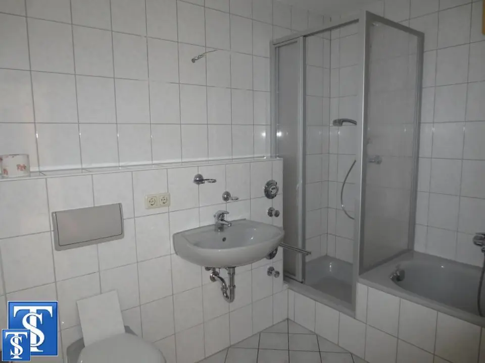 3 Zimmer Wohnung mit 72 m² in Plauen – Bild 4