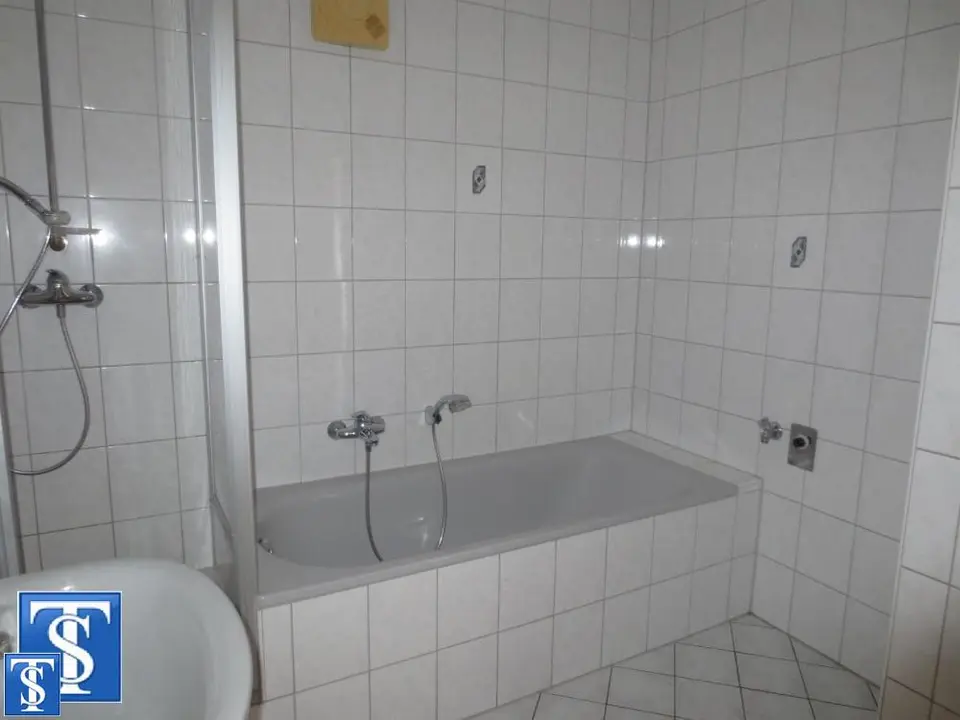 3 Zimmer Wohnung mit 72 m² in Plauen – Bild 5