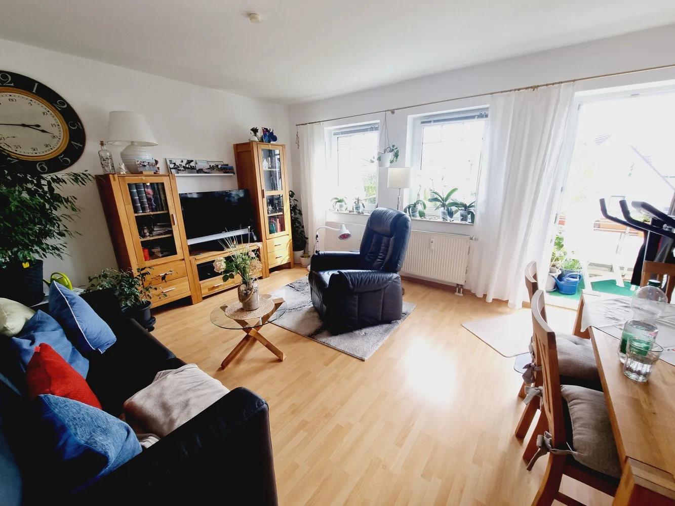2 Zimmer Wohnung mit 63 m² in Rostock – Bild 2