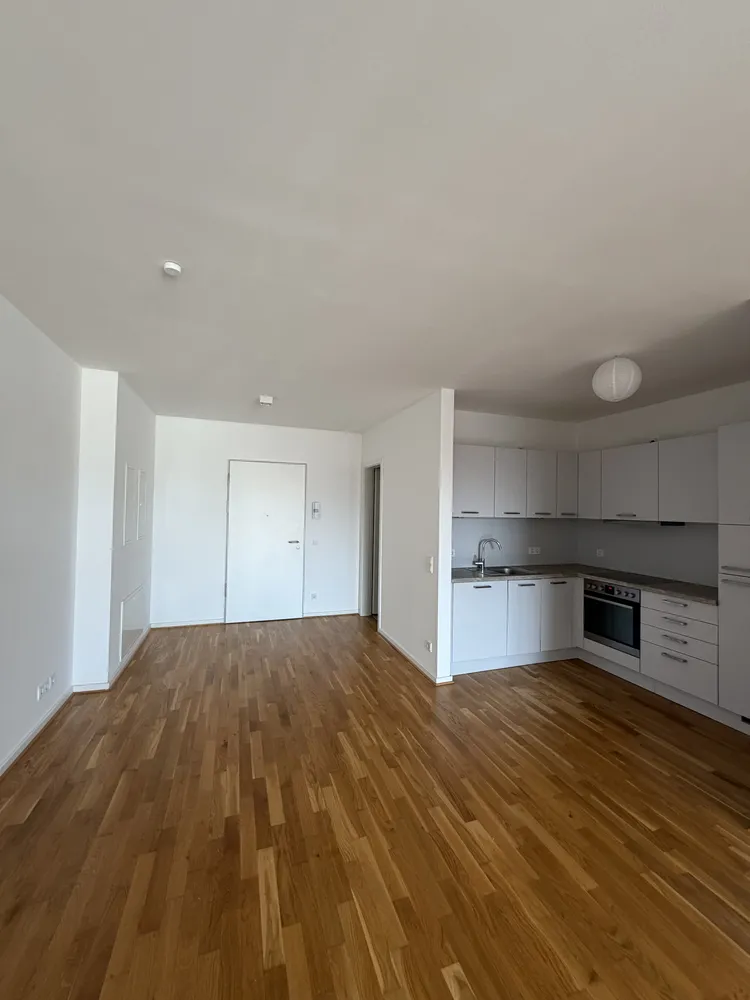 2 Zimmer Wohnung mit 71 m² in Dresden – Bild 2