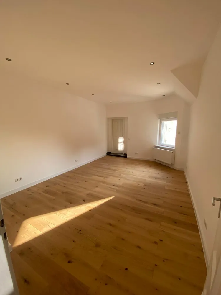 4 Zimmer Wohnung mit 97 m² in Koblenz – Bild 2