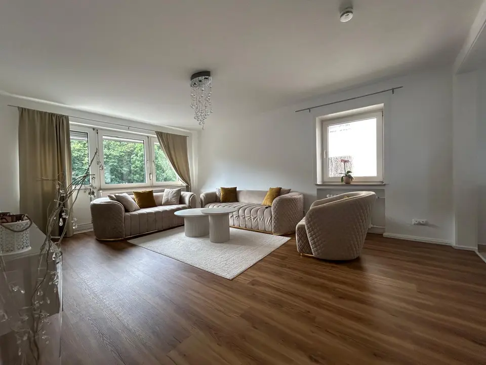 3 Zimmer Wohnung mit 105 m² in Hildesheim – Bild 2