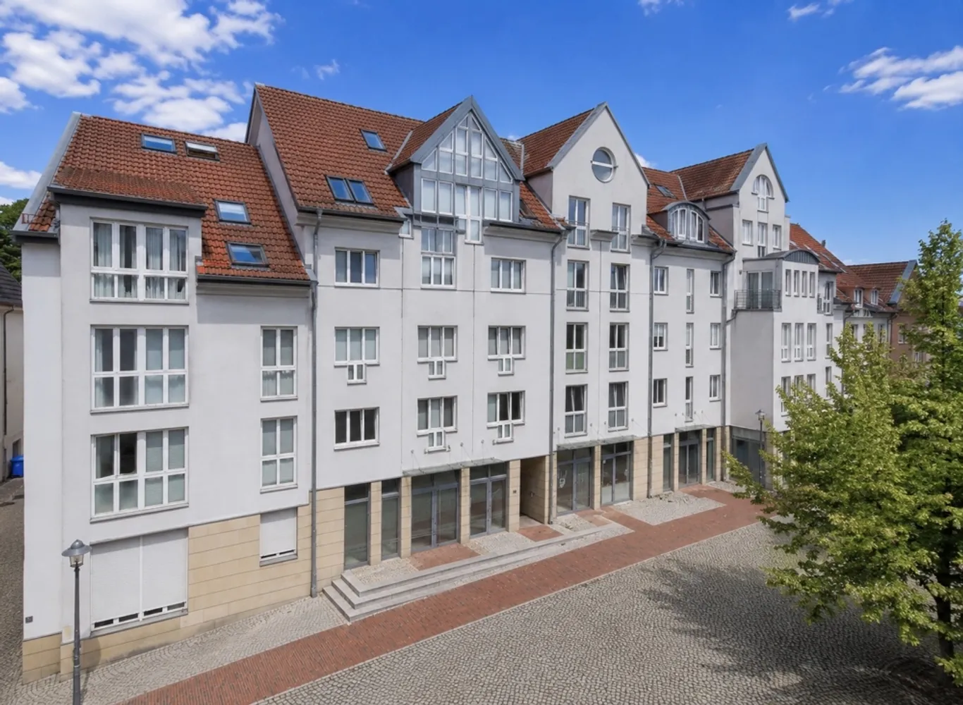 3 Zimmer Wohnung mit 108 m² in Rostock – Bild 2