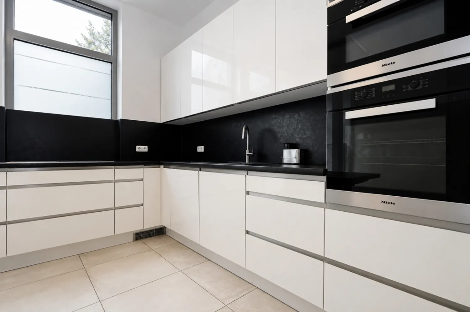 3 Zimmer Wohnung mit 108 m² in Rostock – Bild 6