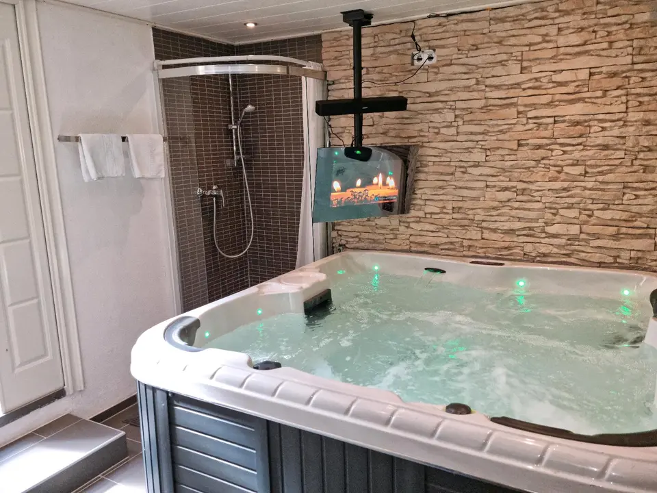 WG-Zimmer mit 120 m² in Garmisch-Partenkirchen – Bild 6