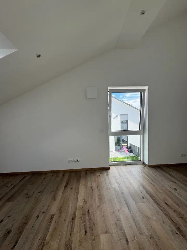5 Zimmer Haus mit 164 m² in Cham – Bild 3