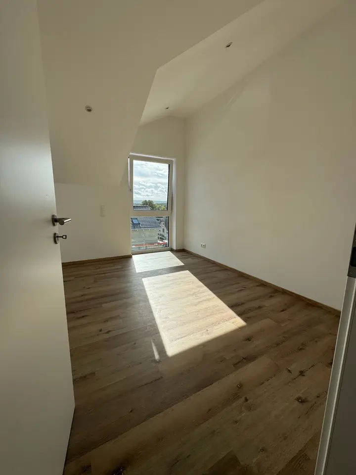 5 Zimmer Haus mit 164 m² in Cham – Bild 8