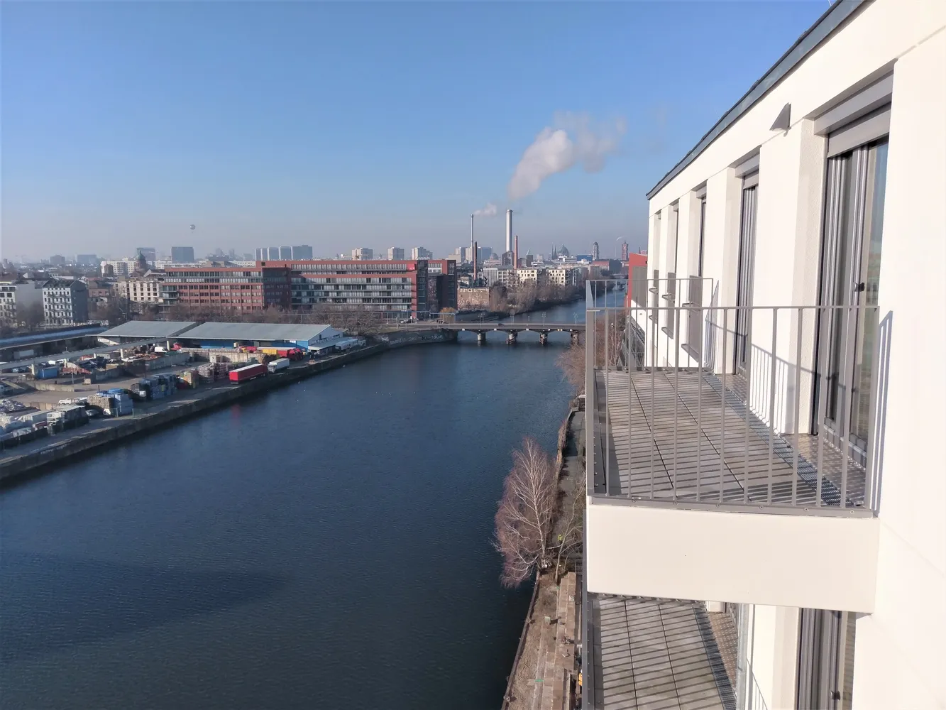 2 Zimmer Wohnung mit 61 m² in Berlin – Bild 1