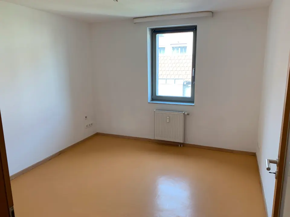 2 Zimmer Wohnung mit 68 m² in Aschersleben – Bild 1