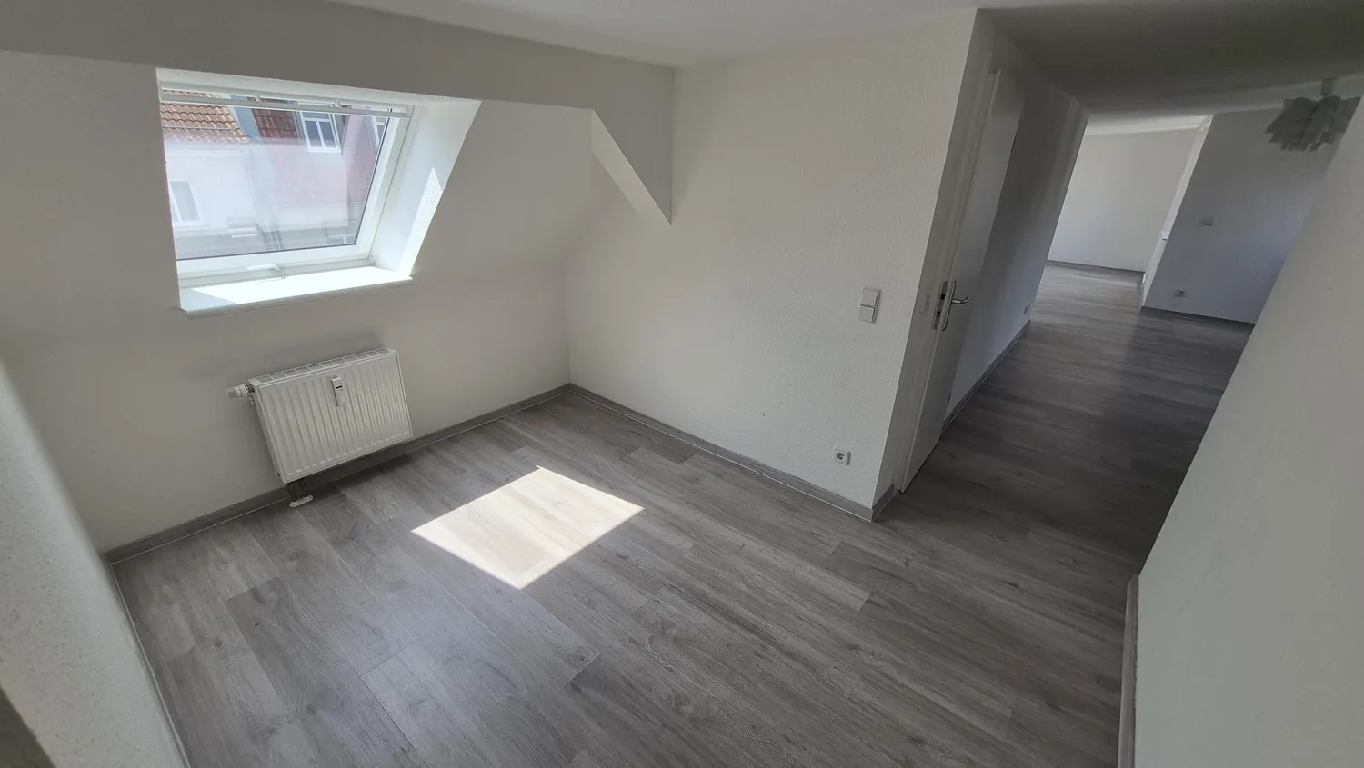 2 Zimmer Wohnung mit 66 m² in Zwickau – Bild 12