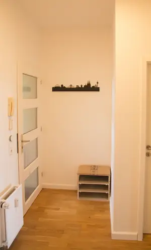 2 Zimmer Wohnung mit 54 m² in Köln – Bild 2