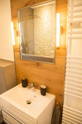 2 Zimmer Wohnung mit 54 m² in Köln – Bild 9