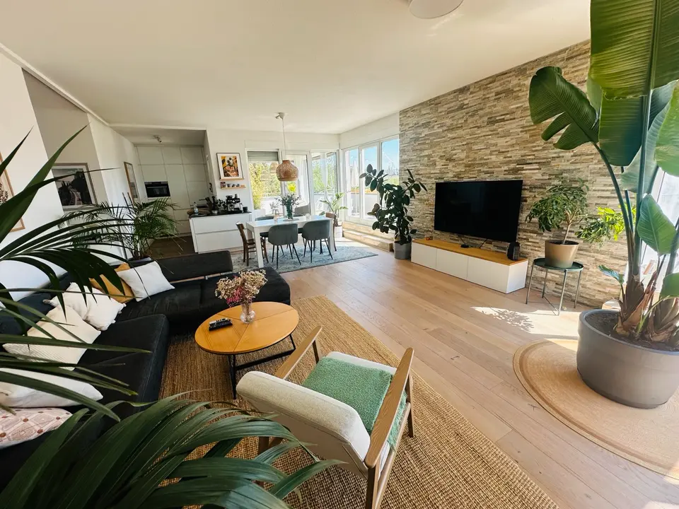 3 Zimmer Wohnung mit 121 m² in Saarbrücken – Bild 1