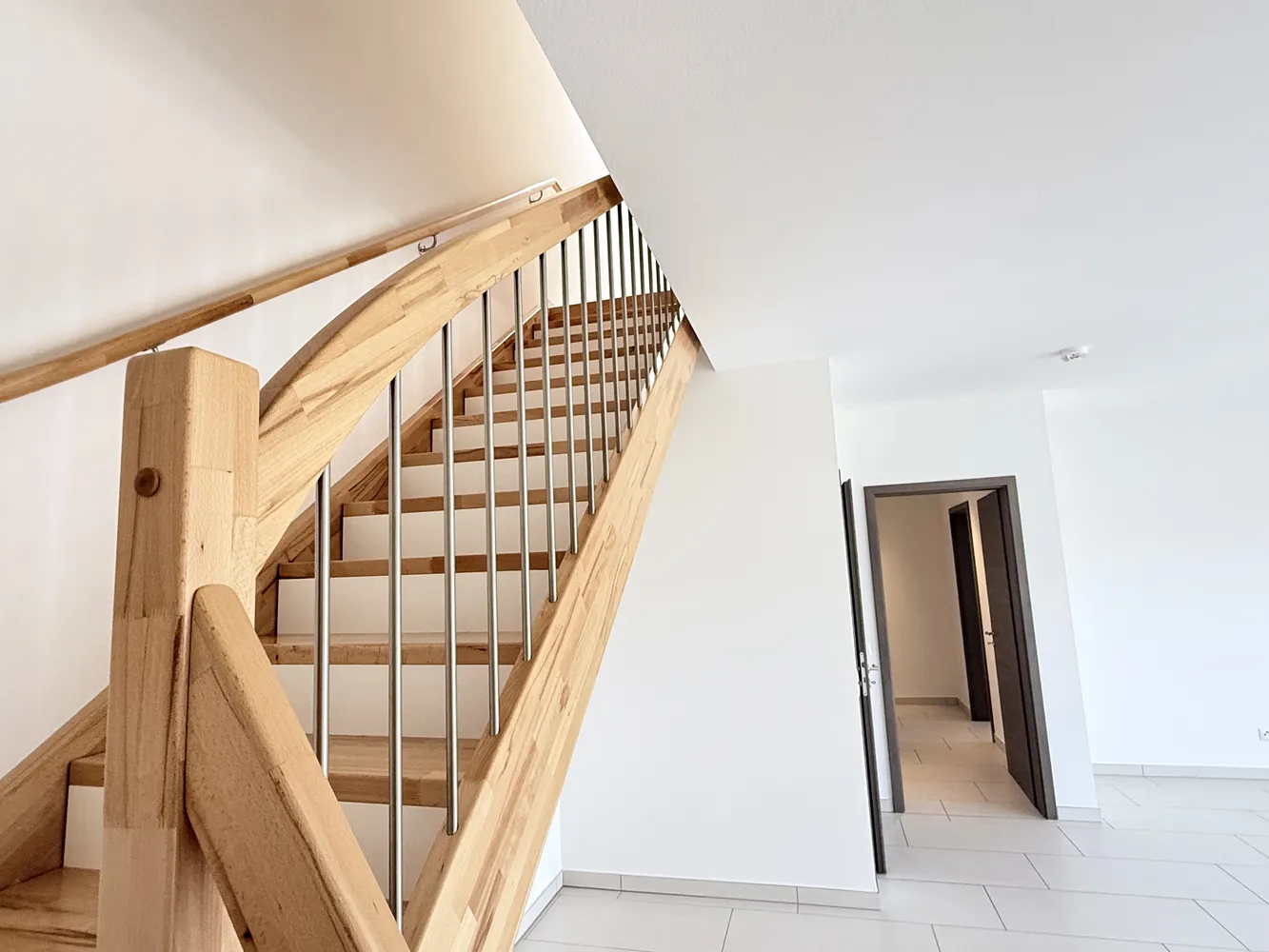 4 Zimmer Wohnung mit 125 m² in Koblenz – Bild 1