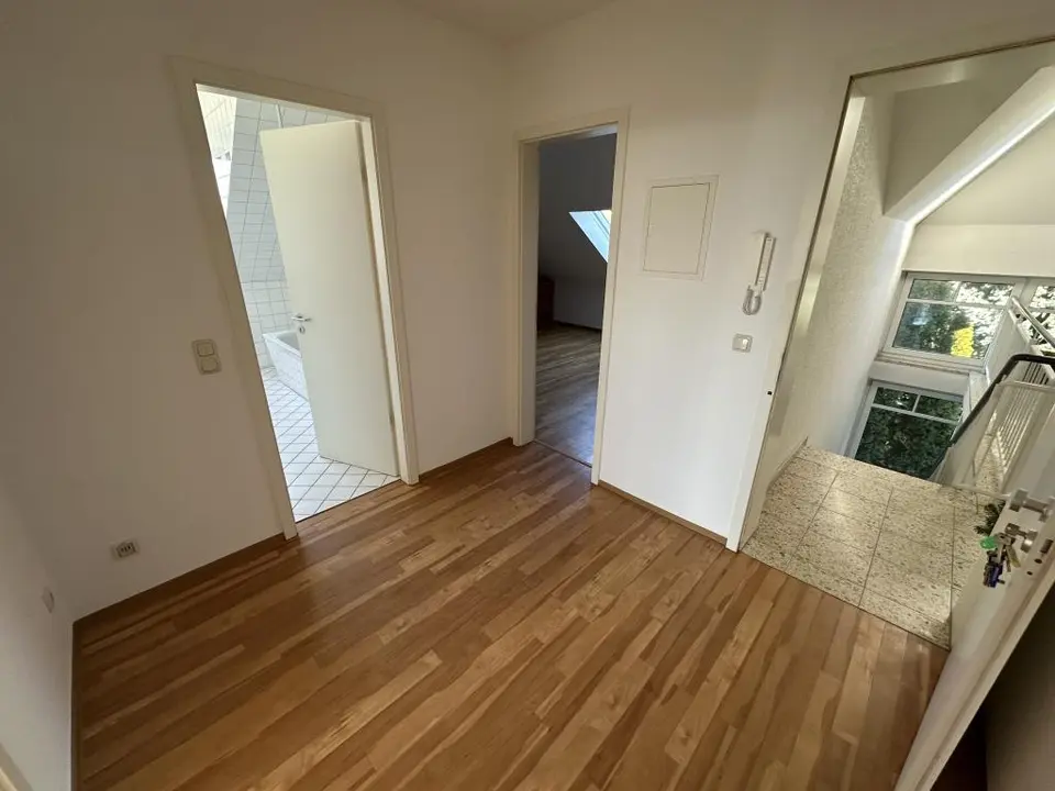 2 Zimmer Wohnung mit 65 m² in Gera – Bild 8