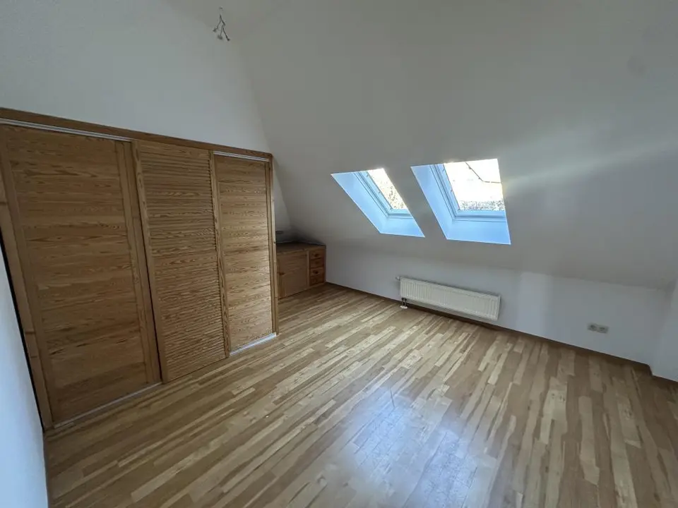 2 Zimmer Wohnung mit 65 m² in Gera – Bild 10