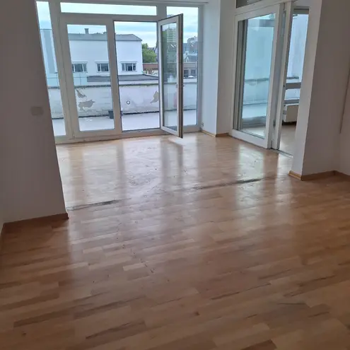 5 Zimmer Wohnung mit 150 m² in Hannover – Bild 6