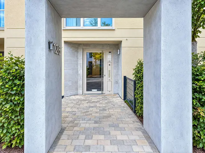 4 Zimmer Wohnung mit 107 m² in Potsdam – Bild 2