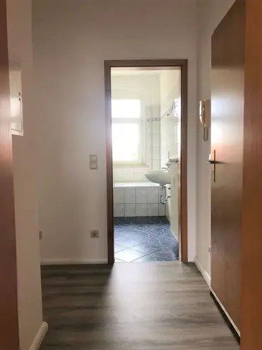 2 Zimmer Wohnung mit 34 m² in Halle (Saale) – Bild 6