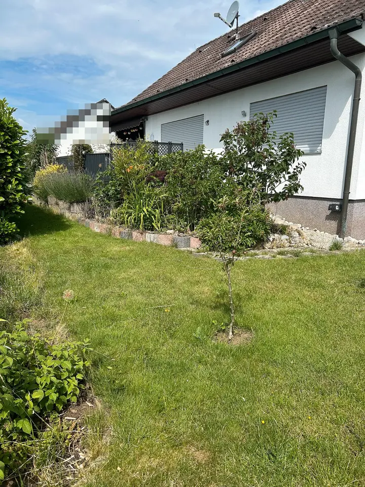6 Zimmer Haus mit 145 m² in Amberg – Bild 2