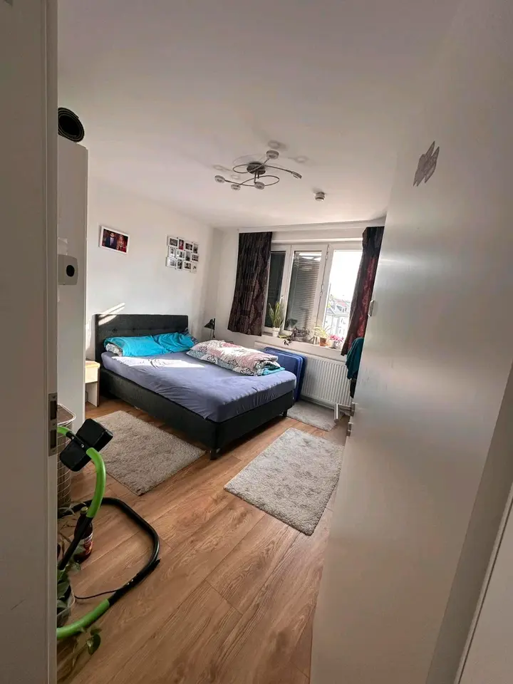 WG-Zimmer mit 60 m² in Stuttgart – Bild 1