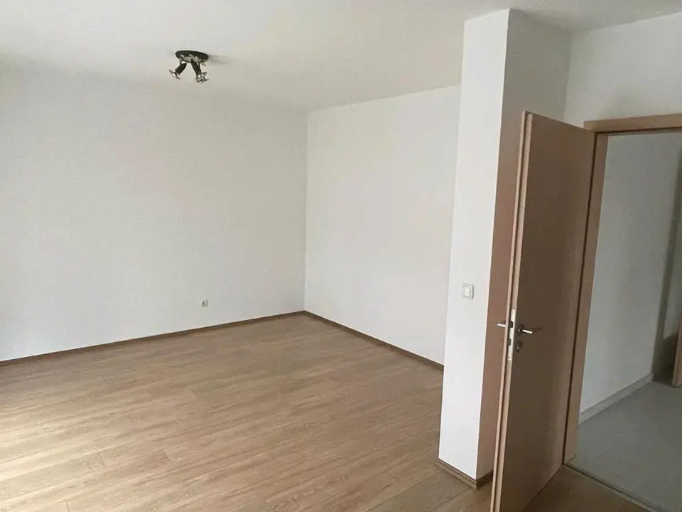 2 Zimmer Wohnung mit 45 m² in Erding – Bild 1