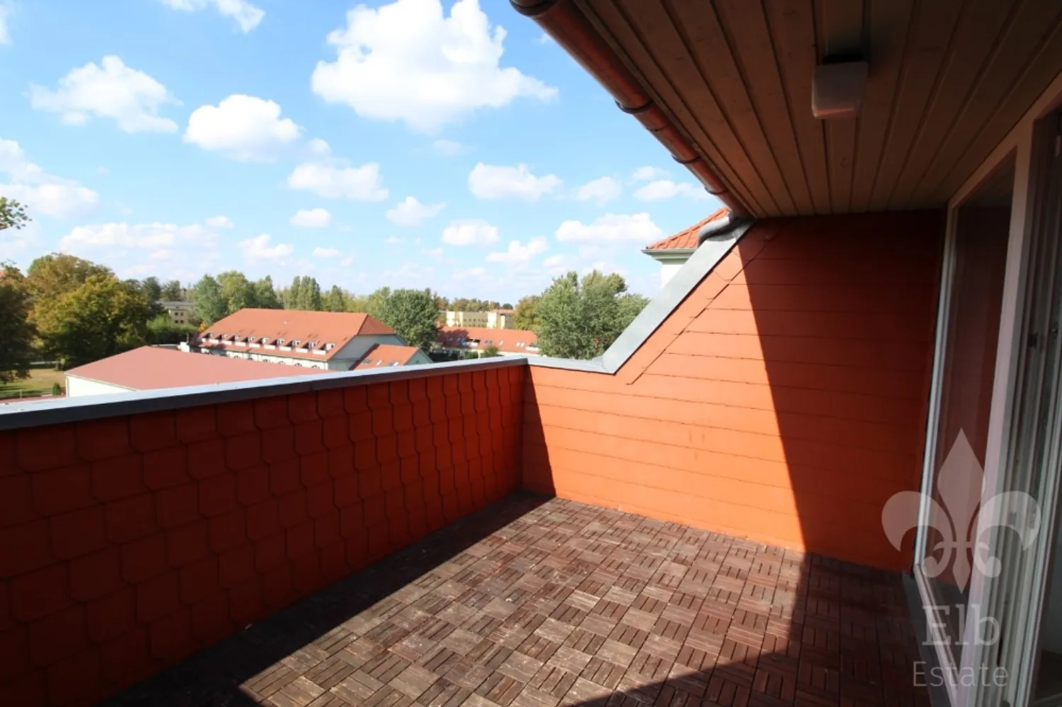 4 Zimmer Wohnung mit 114 m² in Magdeburg – Bild 2