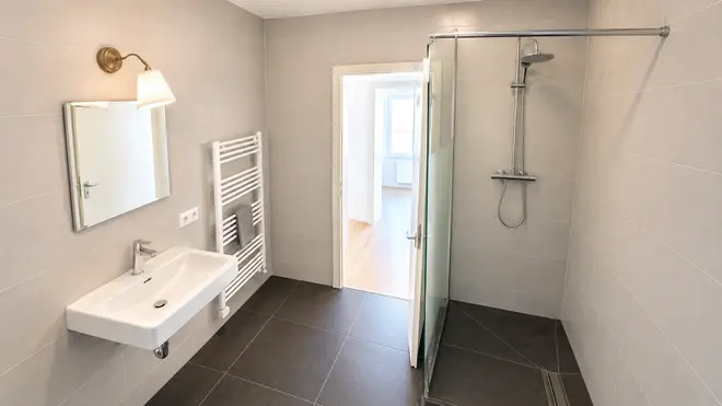 4 Zimmer Wohnung mit 80 m² in Karlsruhe – Bild 3