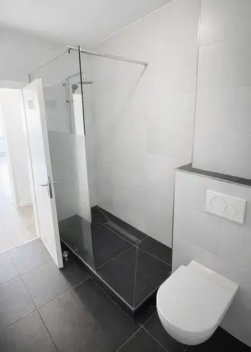 4 Zimmer Wohnung mit 80 m² in Karlsruhe – Bild 4