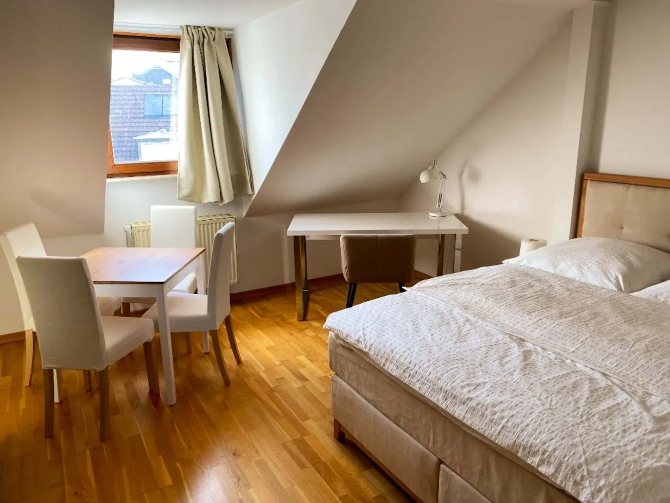 WG-Zimmer mit 21 m² in Frankfurt am Main – Bild 1