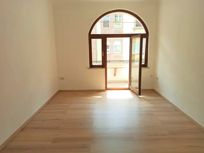 5 Zimmer Wohnung mit 115 m² in Nürnberg – Bild 1