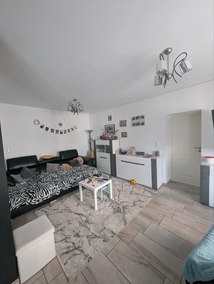 5 Zimmer Haus mit 140 m² in Bornheim – Bild 1