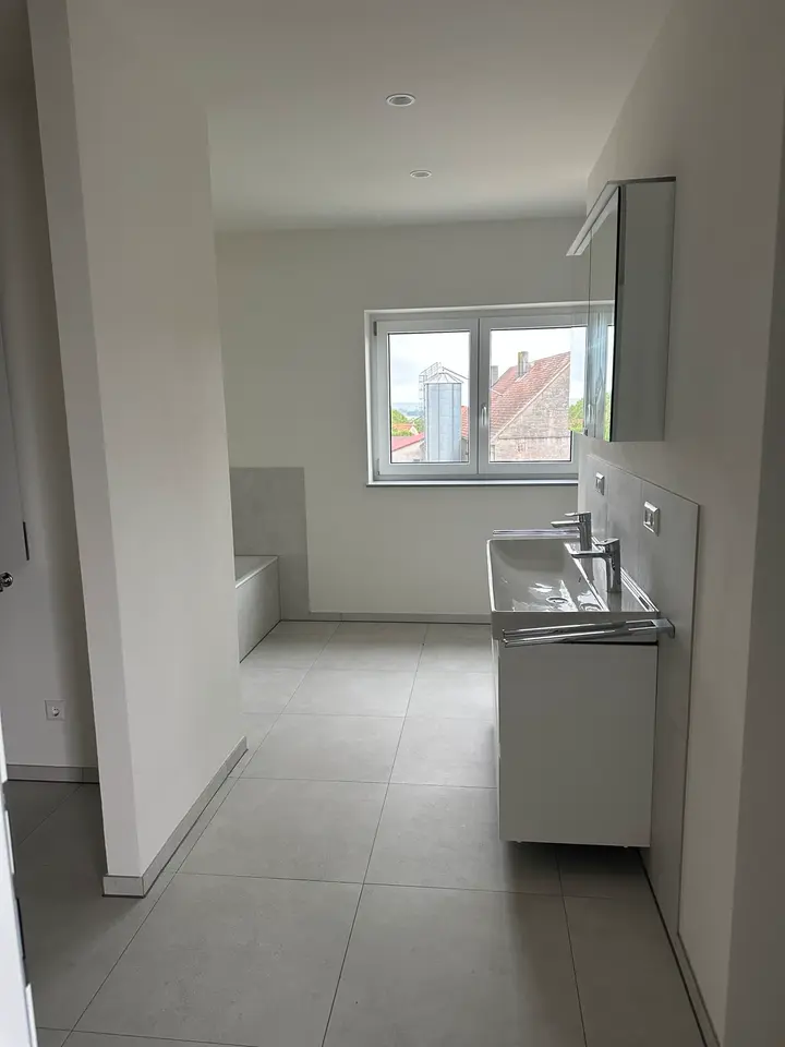 6 Zimmer Wohnung mit 162 m² in Crailsheim – Bild 3