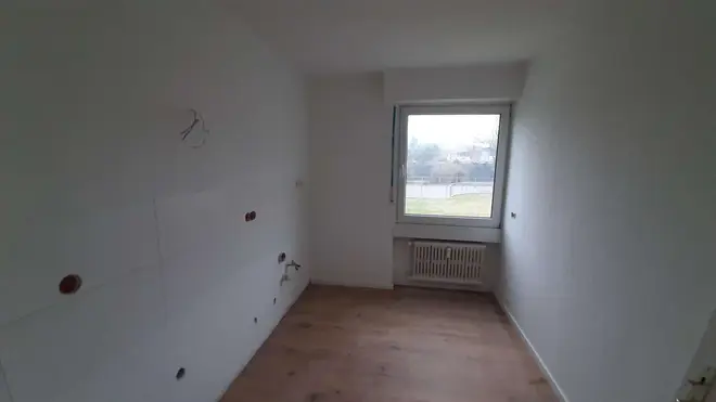 2 Zimmer Wohnung mit 70 m² in Krefeld – Bild 2