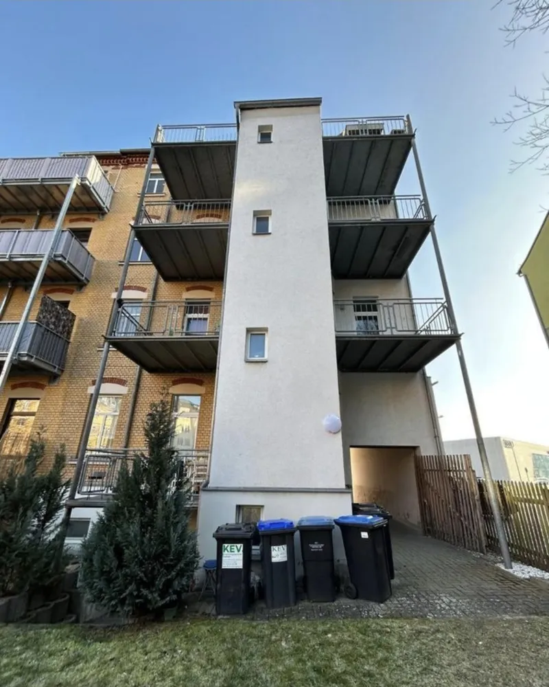 4 Zimmer Wohnung mit 104 m² in Plauen – Bild 2