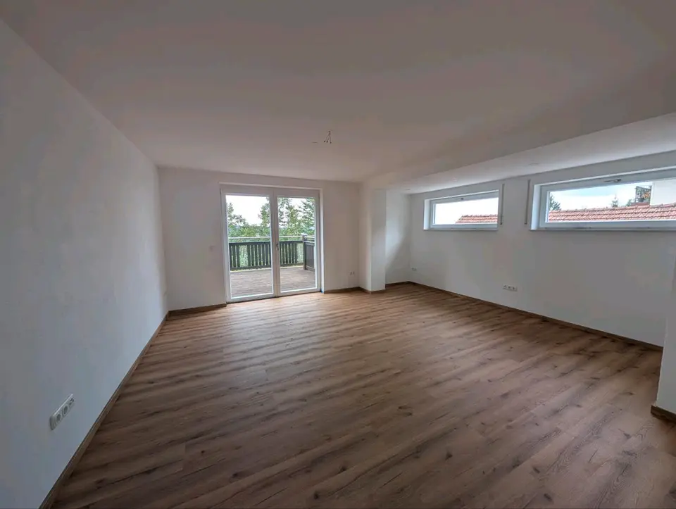 8 Zimmer Haus mit 215 m² in Amberg – Bild 2