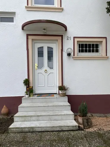 8 Zimmer Haus mit 275 m² in Ludwigshafen am Rhein – Bild 3